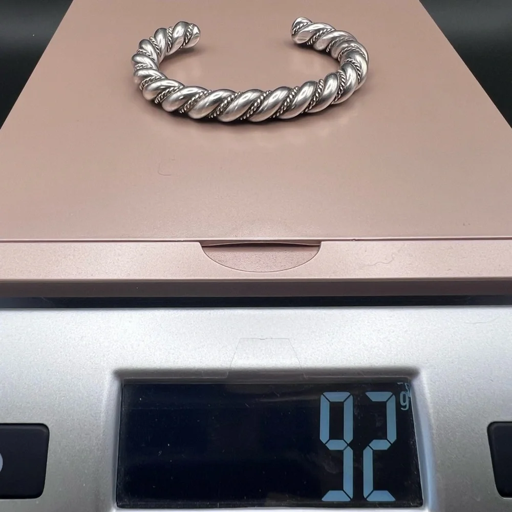 92 gram Native American Sterling Silver Twist Rope Cuff - Picture 7 of 8